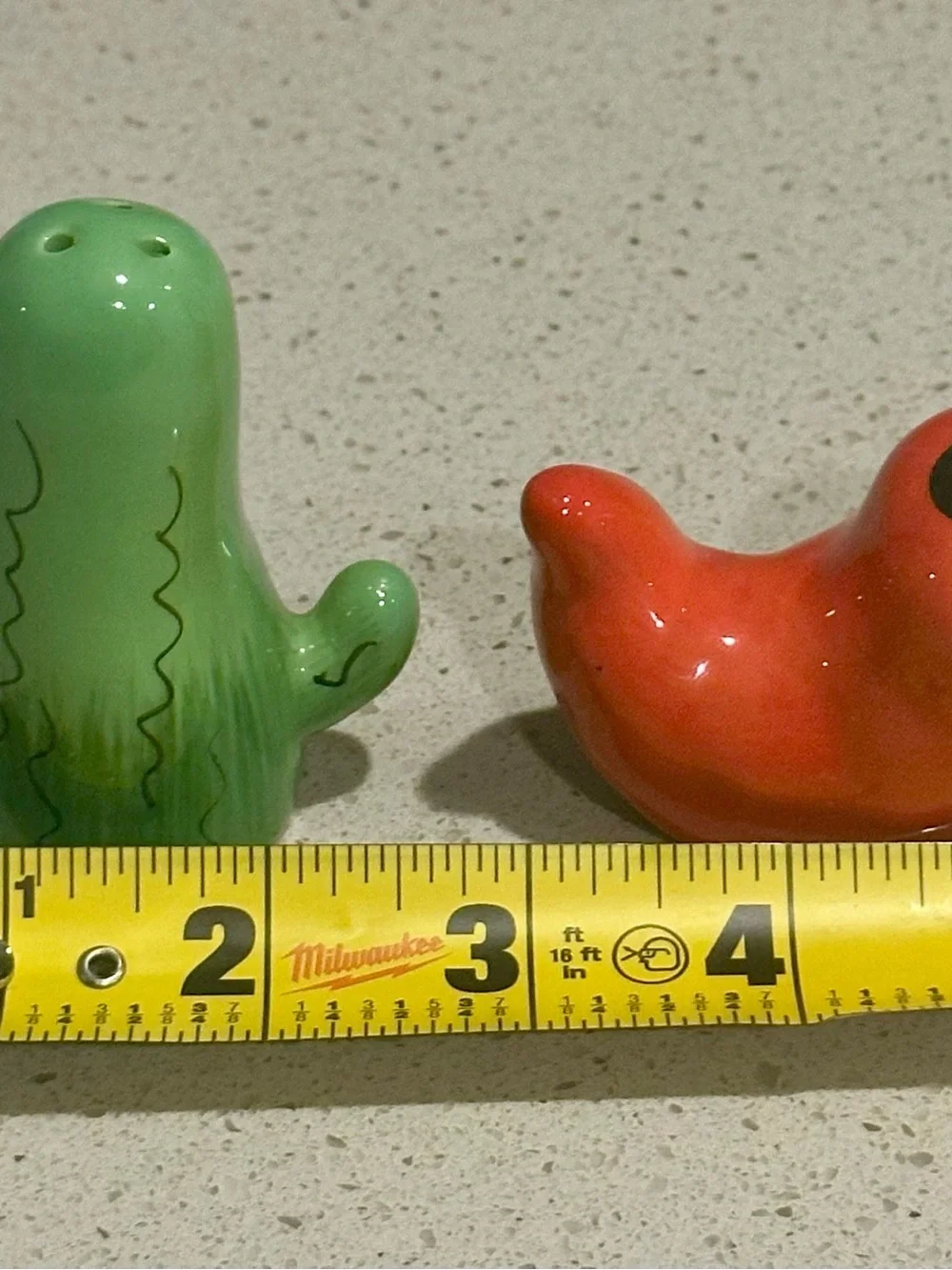 Cute Ceramic Cactus & Chili Pepper Salt & Pepper Shakers - Green & Red